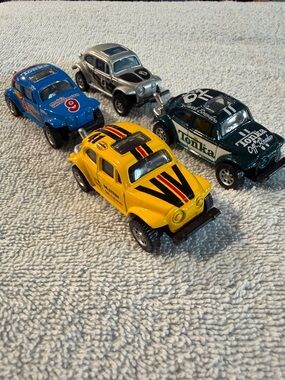 Tonka Off-Road Baja Bug VW Volkswagen Beetle Die-Cast Collection Set of 4 Hasbro